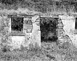 IRE02-202_Abandoned.jpg
