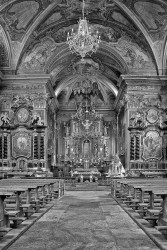 ITA08-1010-Bellagio-Church-BW.jpg